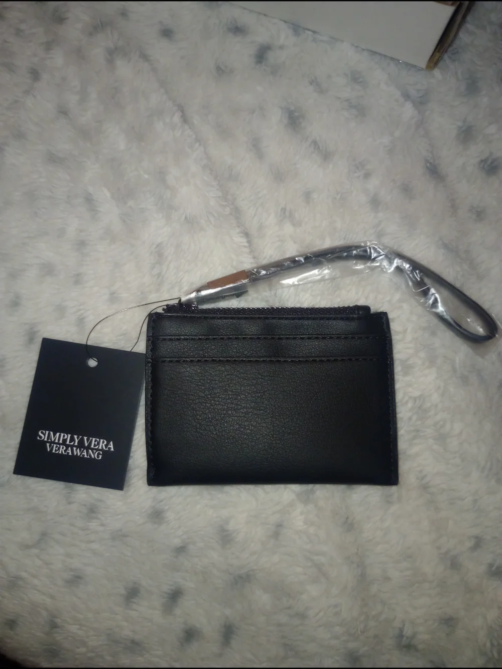 Simply Vera Vera Wang Black Vegan Leather Wristlet Card Holder